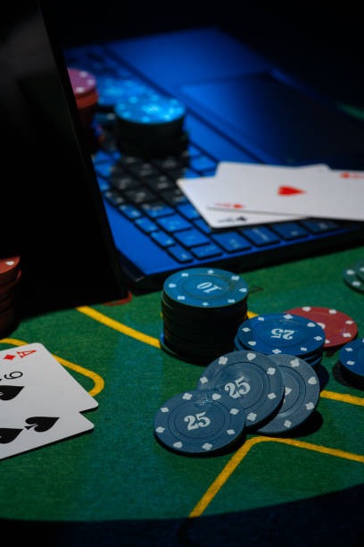 slot idr live-dealer table showing blackjack game in progress with live dealer