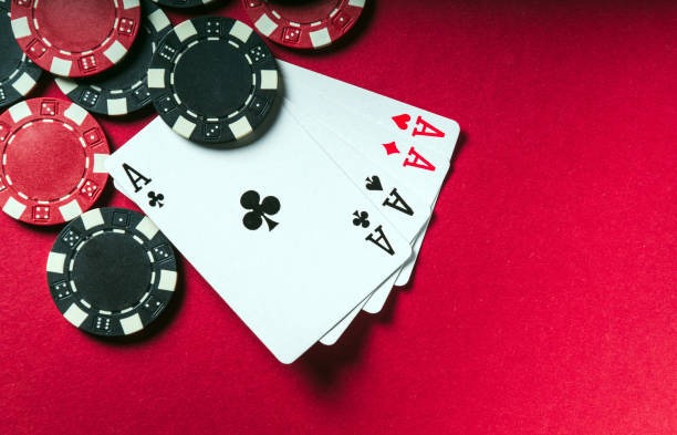 Slot idr customer support agent assisting a player via live chat